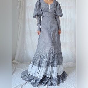GUNNE SAX by Jessica McClintock Gingham Lace Up Prairie 1970's Maxi dress